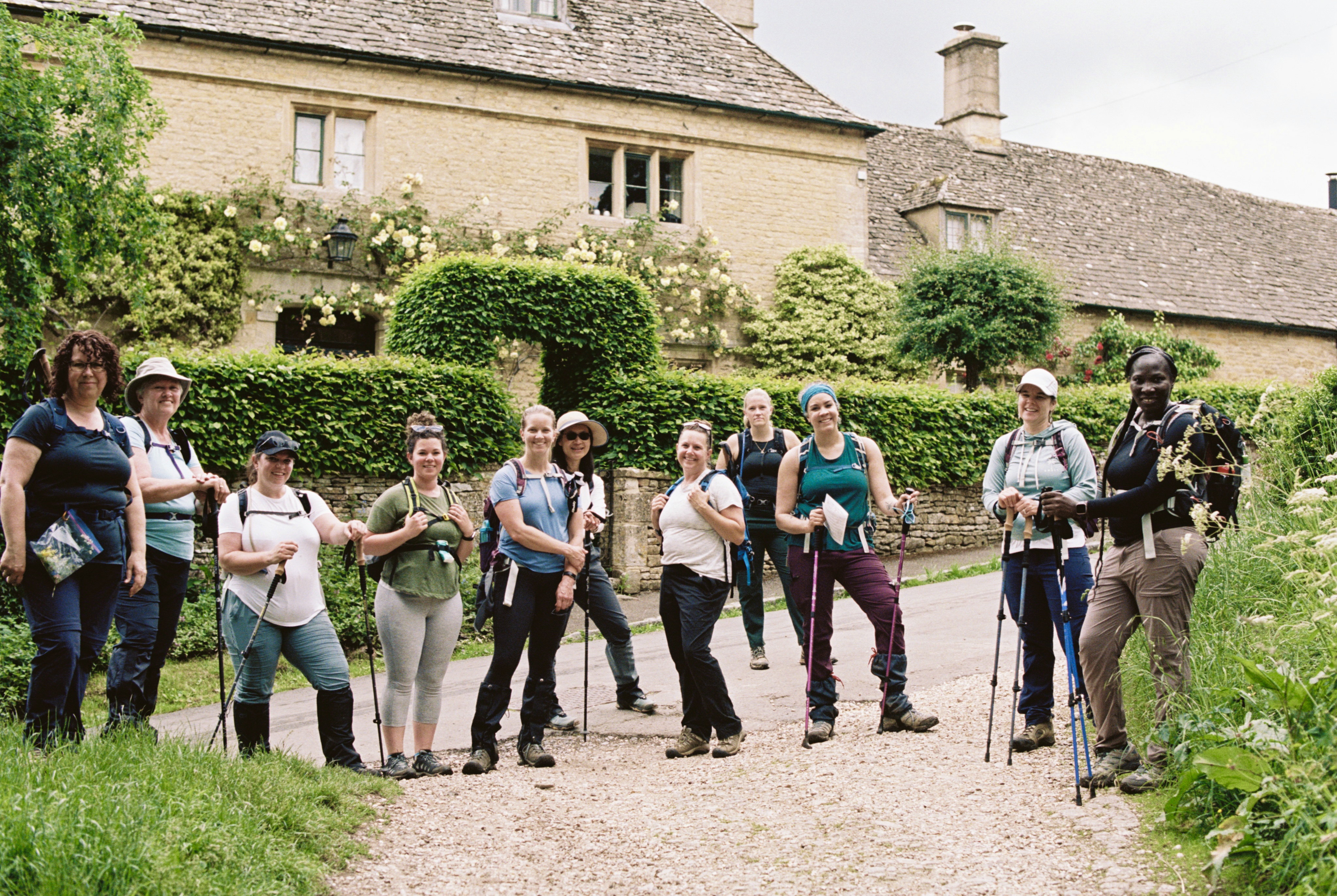 group-of-women-hiking-cotswolds
